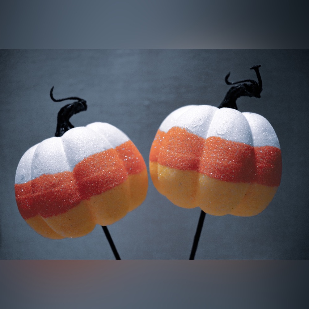 Candy corn-colored pumpkin (set of 2)